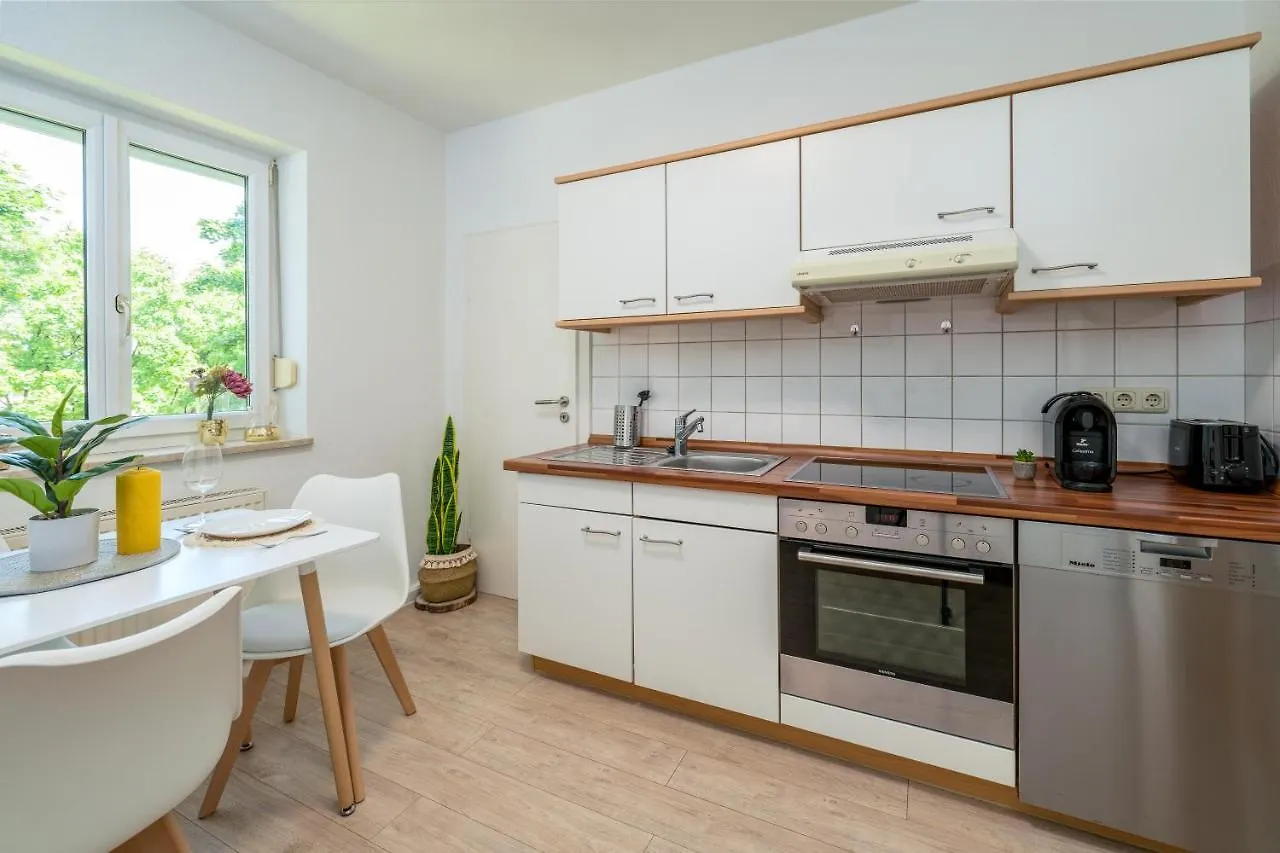 2OG Rechts - Wunderschöne 80m2 3-Zimmer City Wohnung nähe Salzburg Freilassing 0*,